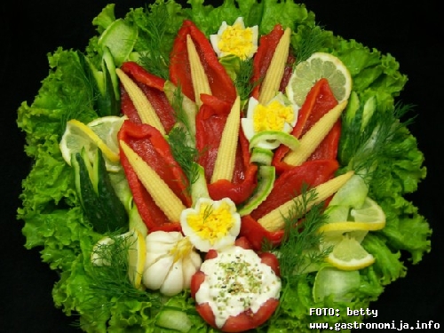dekoracija od povrća