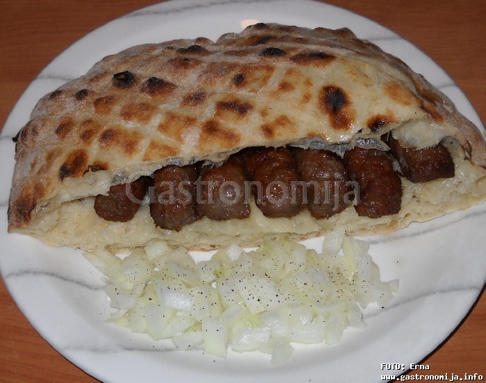 DOMAĆI ĆEVAPI